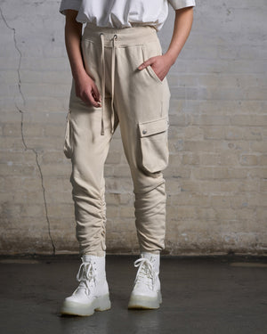 Bild in Slideshow öffnen, Cargo Joggers Vanilla - lovelostclo
