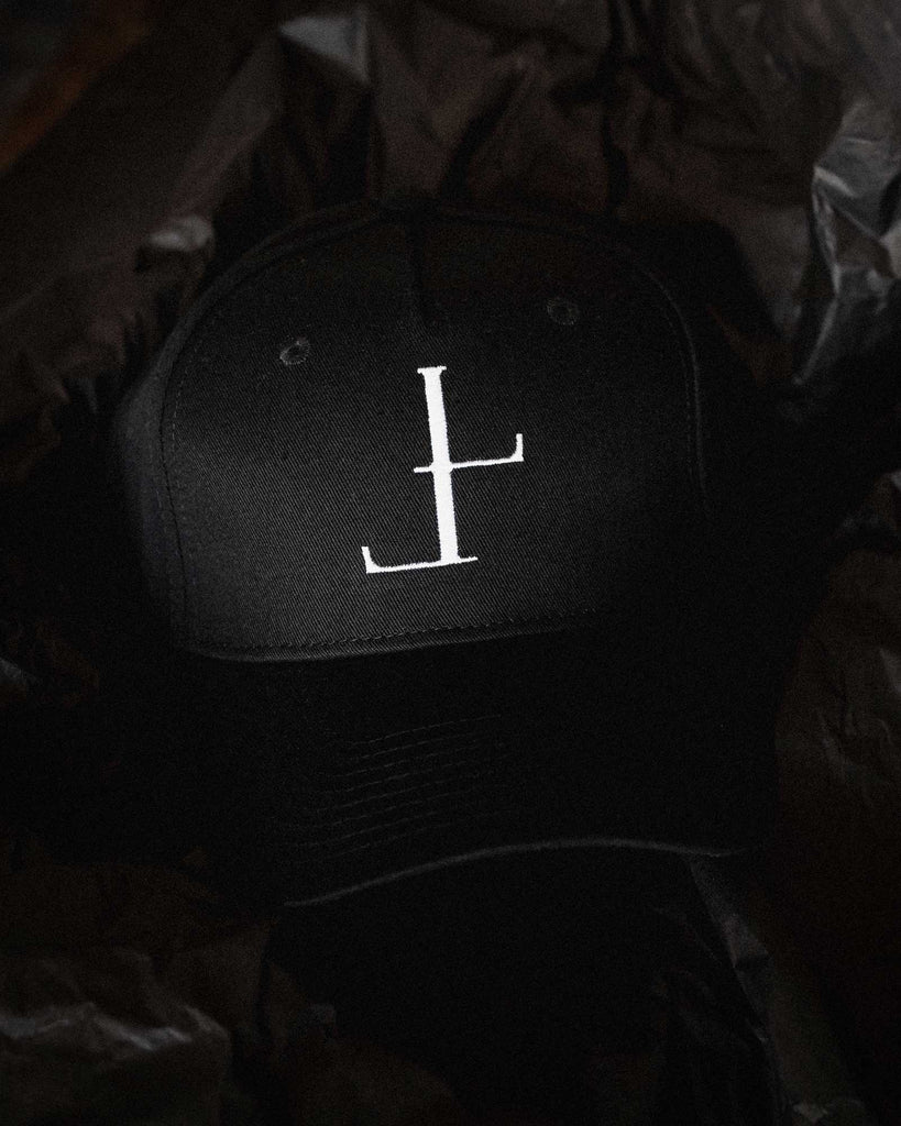 Love Lost Cap - lovelostclo